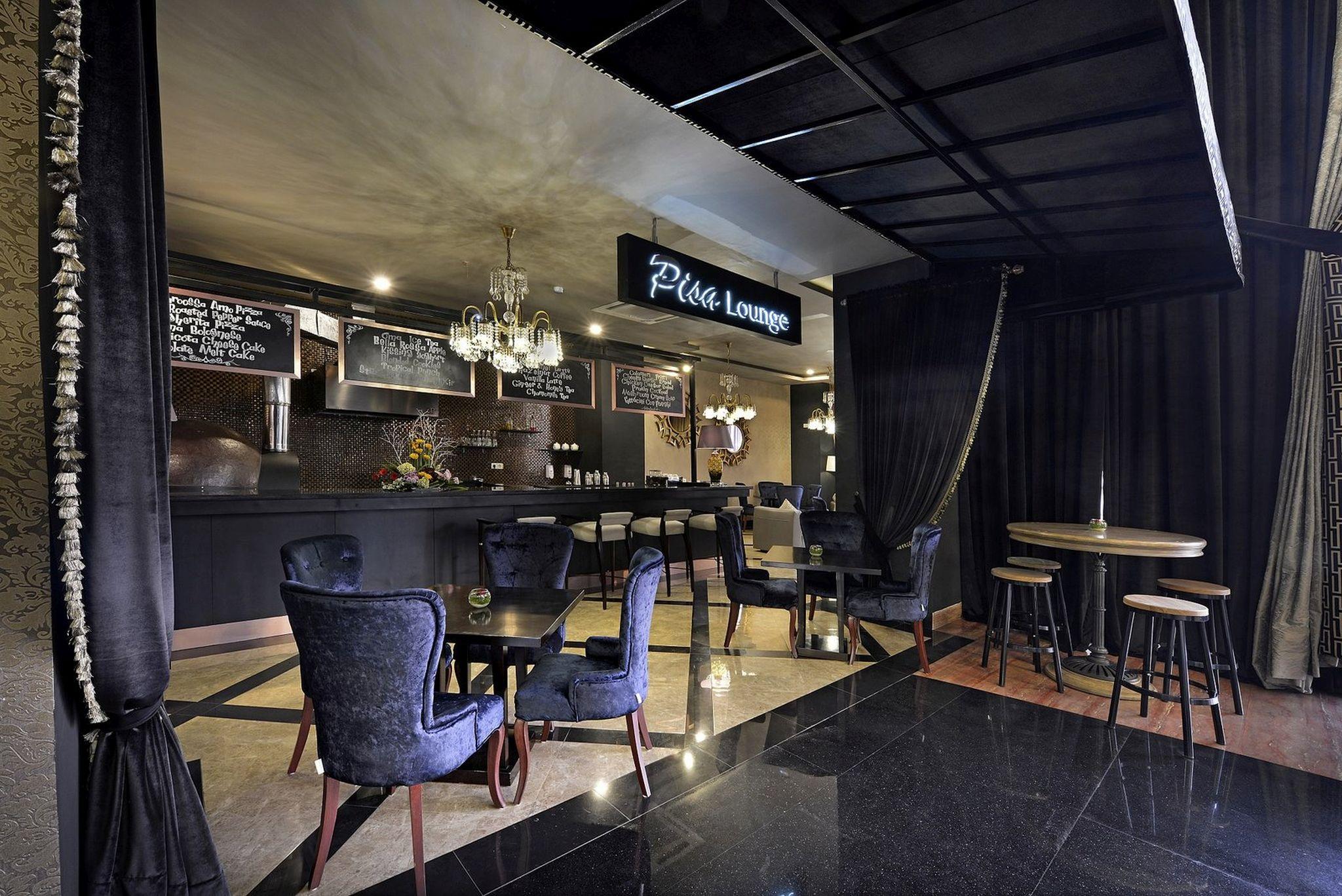 Amaroossa Grande Hotel Bekasi Kültér fotó