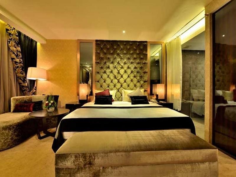 Amaroossa Grande Hotel Bekasi Kültér fotó